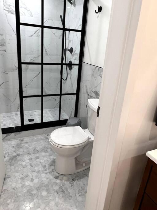 The Phenix Historic Dtwn Hotel, King Bed, Pickering Square View, Room # 301 Bangor Extérieur photo
